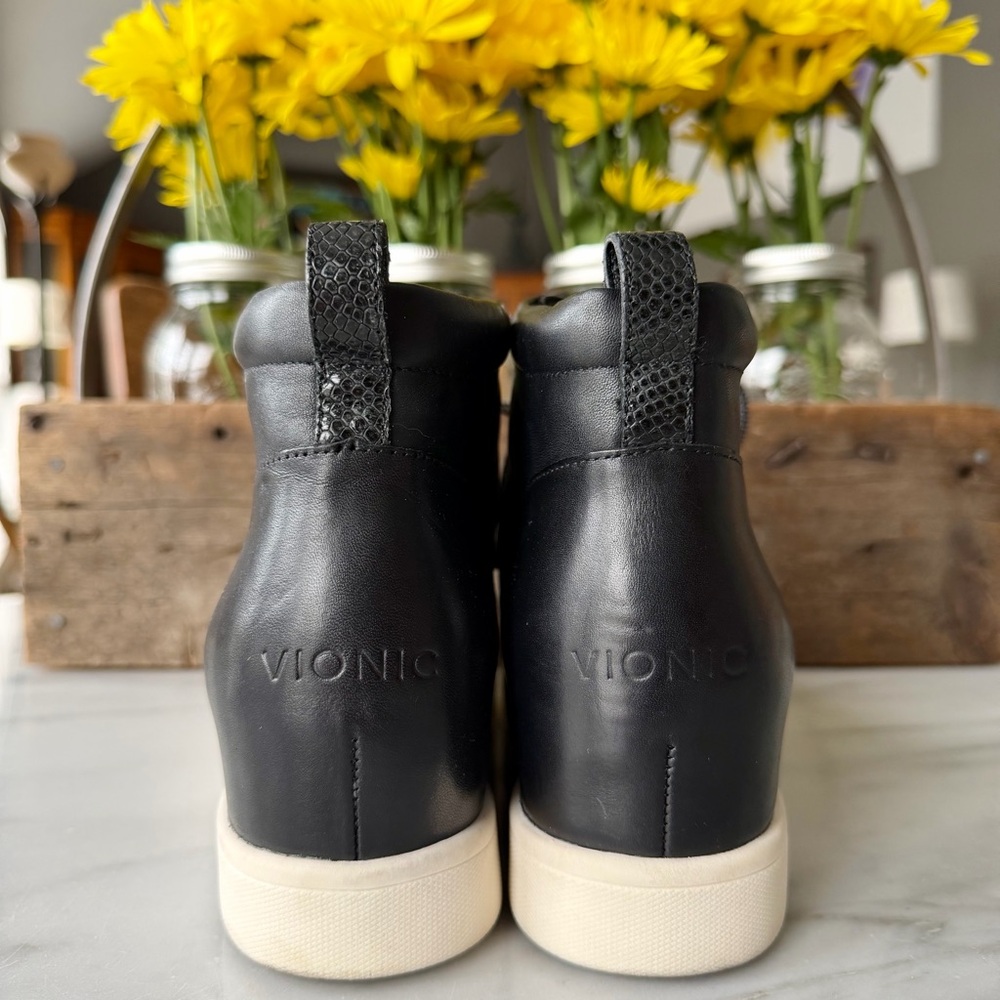 Vionic•Size 8.5•Jordy Black Leather Booties•High Top Styling~Walks like a Wedge! - Picture 10 of 14